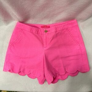 Lilly Pulitzer Pink Buttercup scallop hem shorts size 12